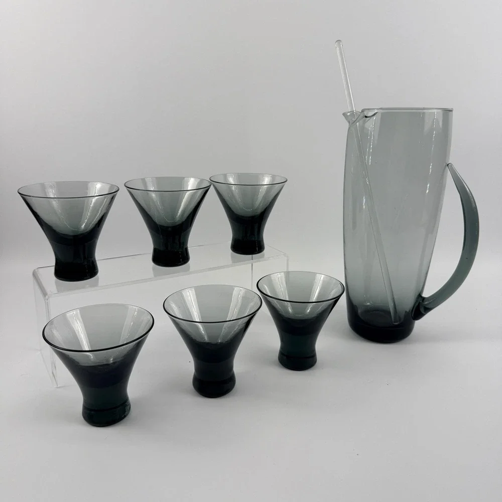 Morgantown Normandie Smoke Glass Cocktail Pitcher 6 Martini Glasses Set